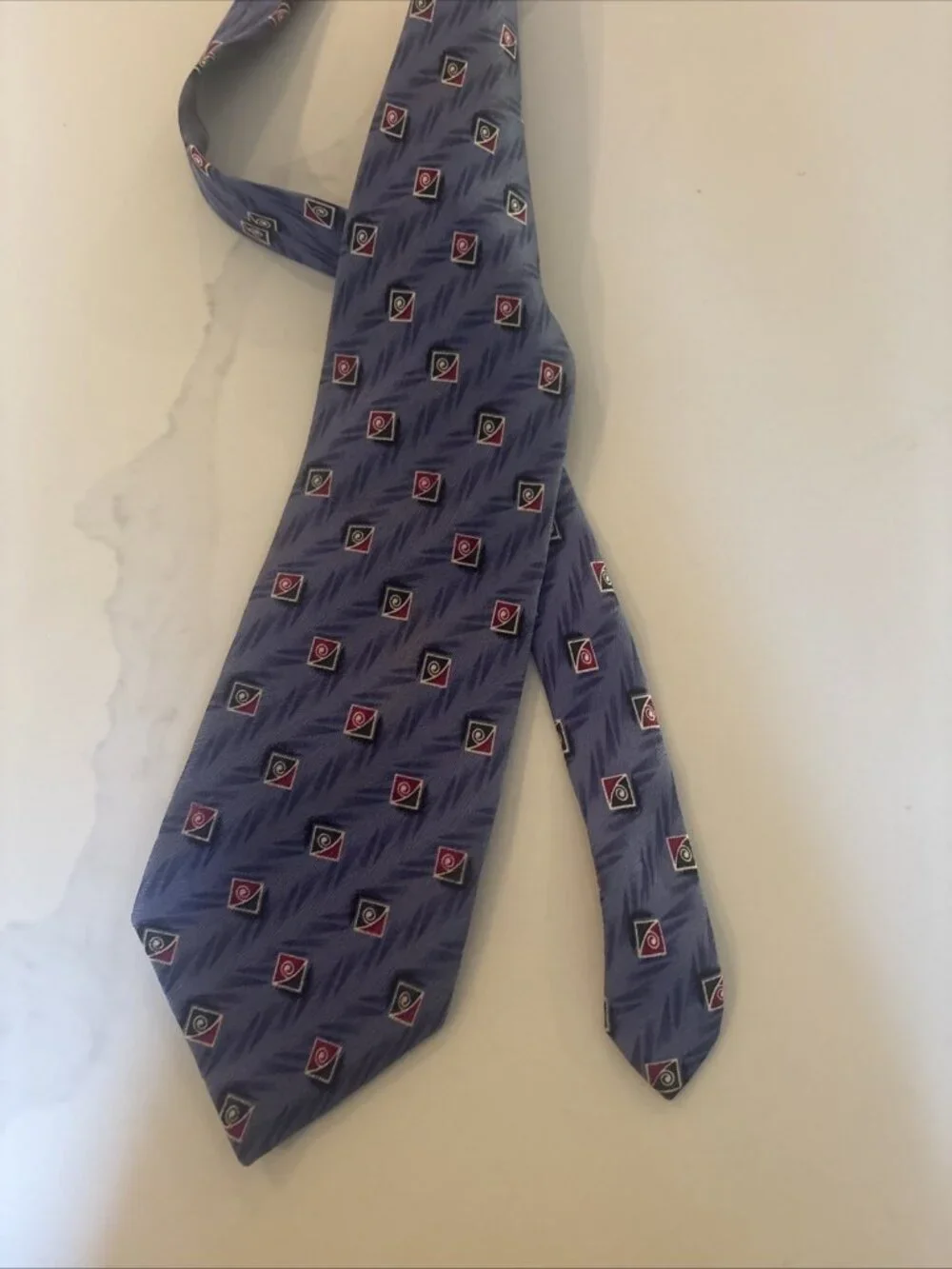 Vintage Oleg Cassini Blue Red Hand Made 100% Silk Men’s Neck Tie 80’s Print Cool